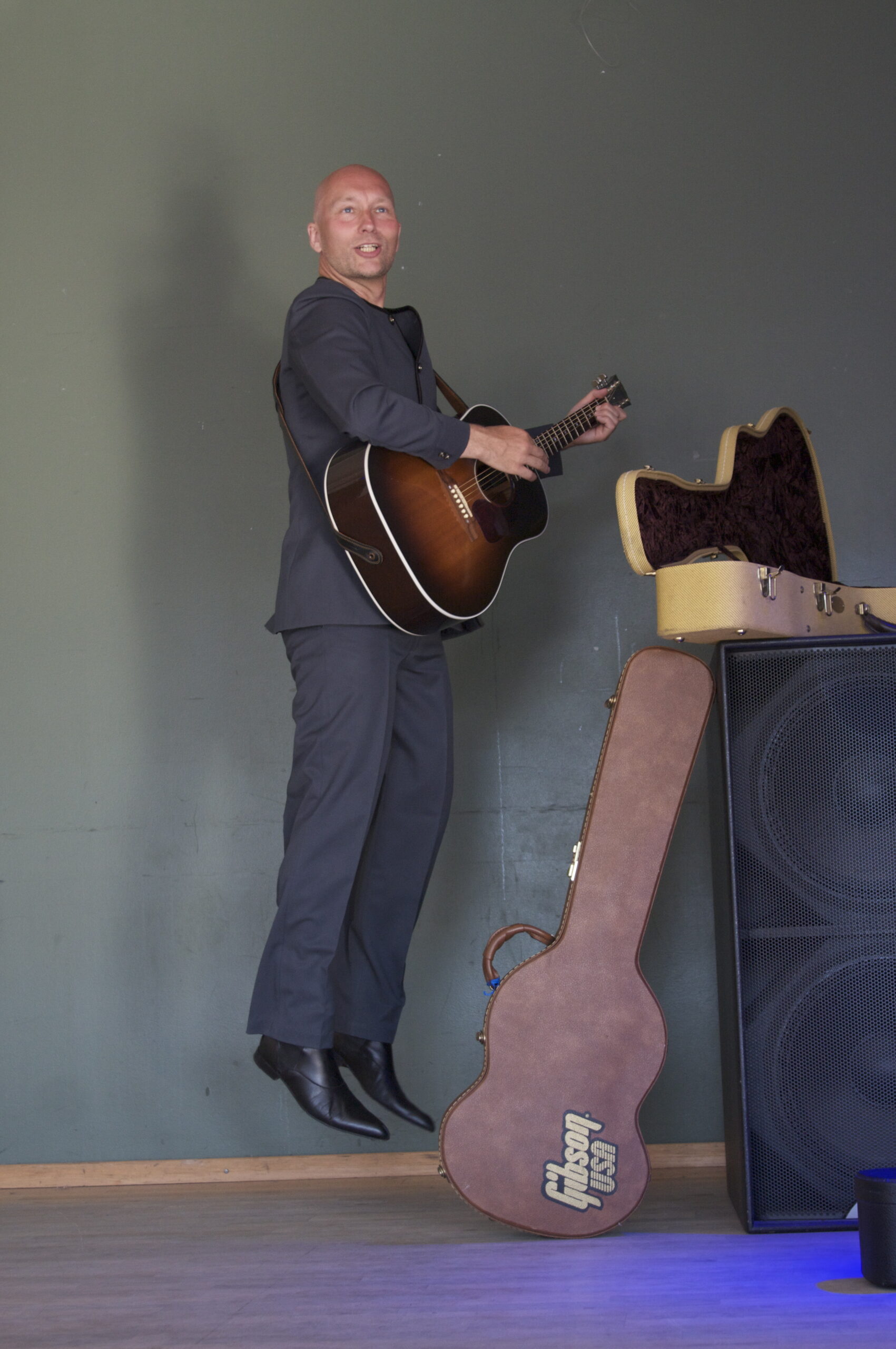 The Half Beatles Mathias Valentino Mathias Valentino guitarist i The Half Beatles